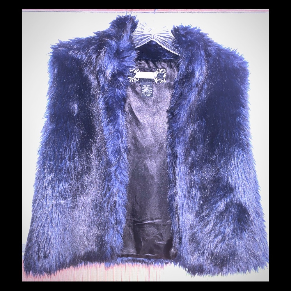 Daytrip (Buckle) Faux Fur Vest